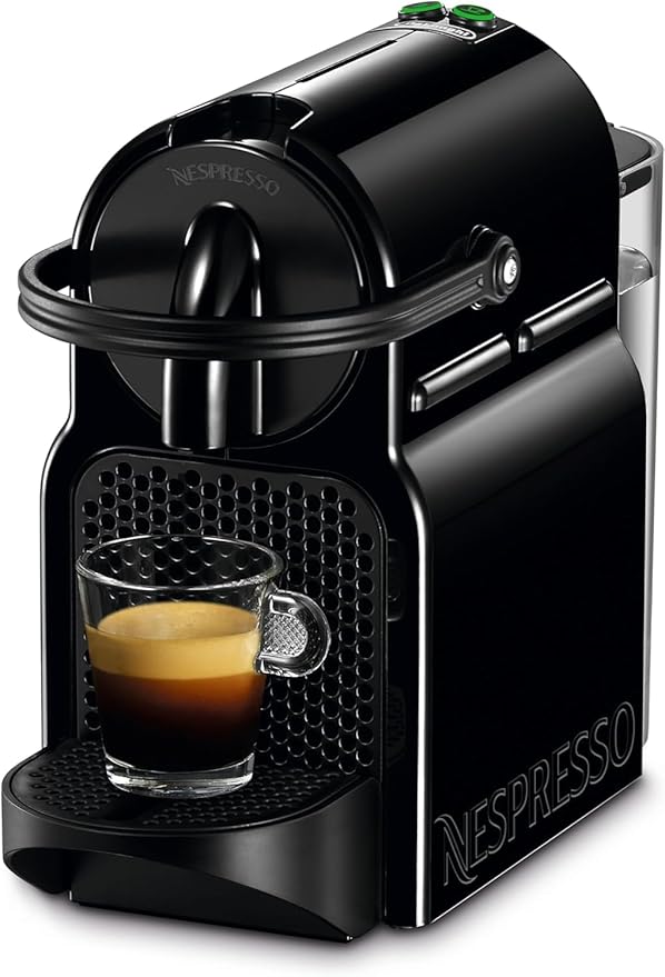 Nespresso Inissia — Machine à café à capsules compacte