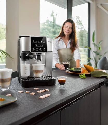 De'Longhi Magnifica Start — Machine à café à grains automatique